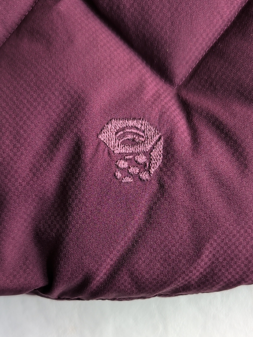 Mountain Hardwear 700 Down Purple Puffer Coat Women's Size Medium - Picture 13 of 13